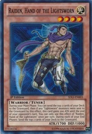 Raiden, Hand of the Lightsworn Structure Deck: Realm of Light SDLI-EN003 Near Mint Super Rare English 1st Edition